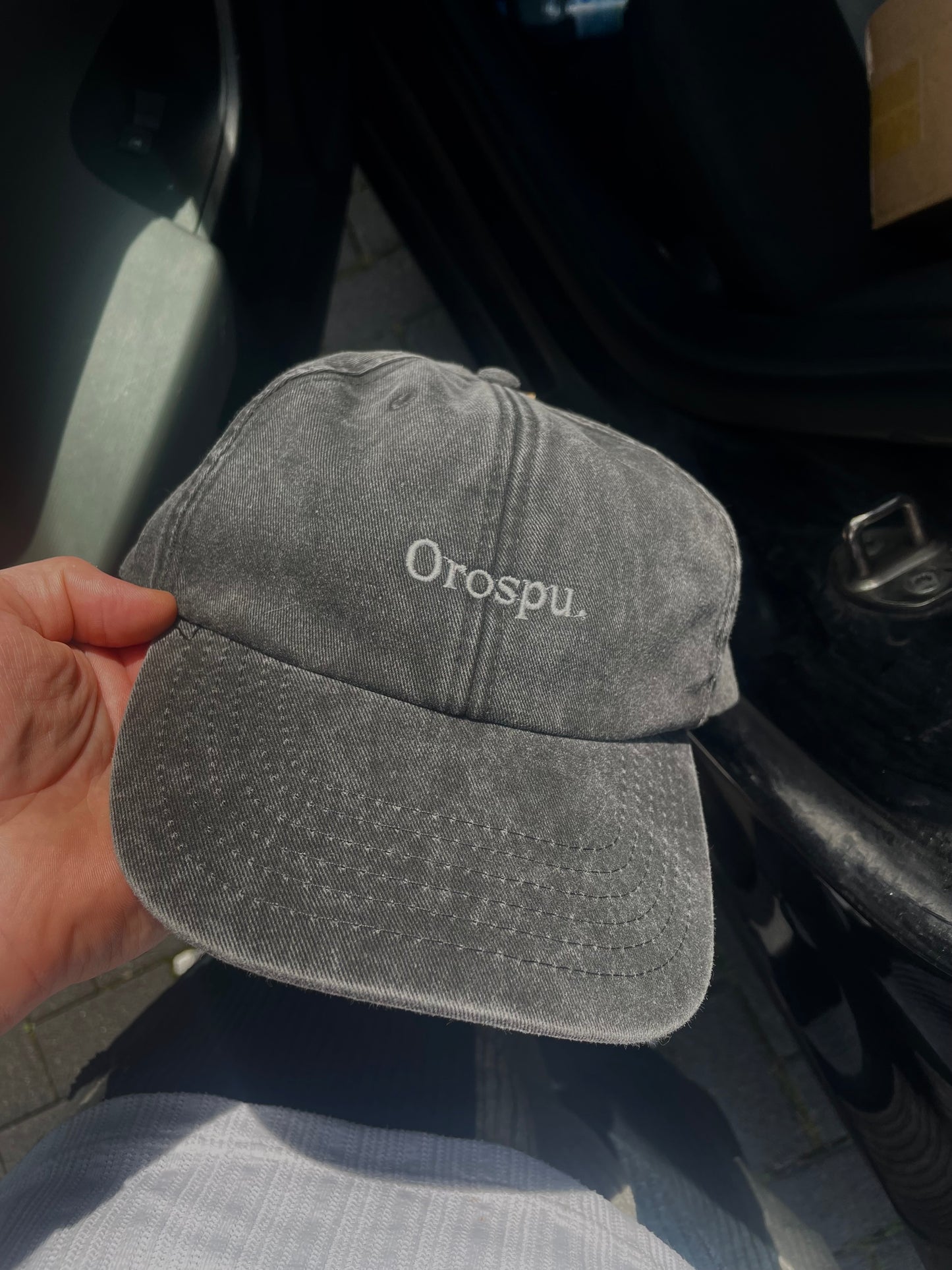 Orospu. Cap